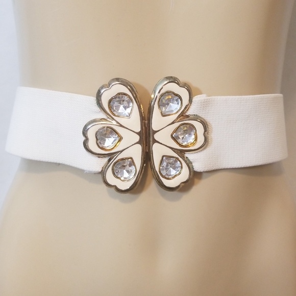 ??Vintage White & Gold flower rhinestone  belt??